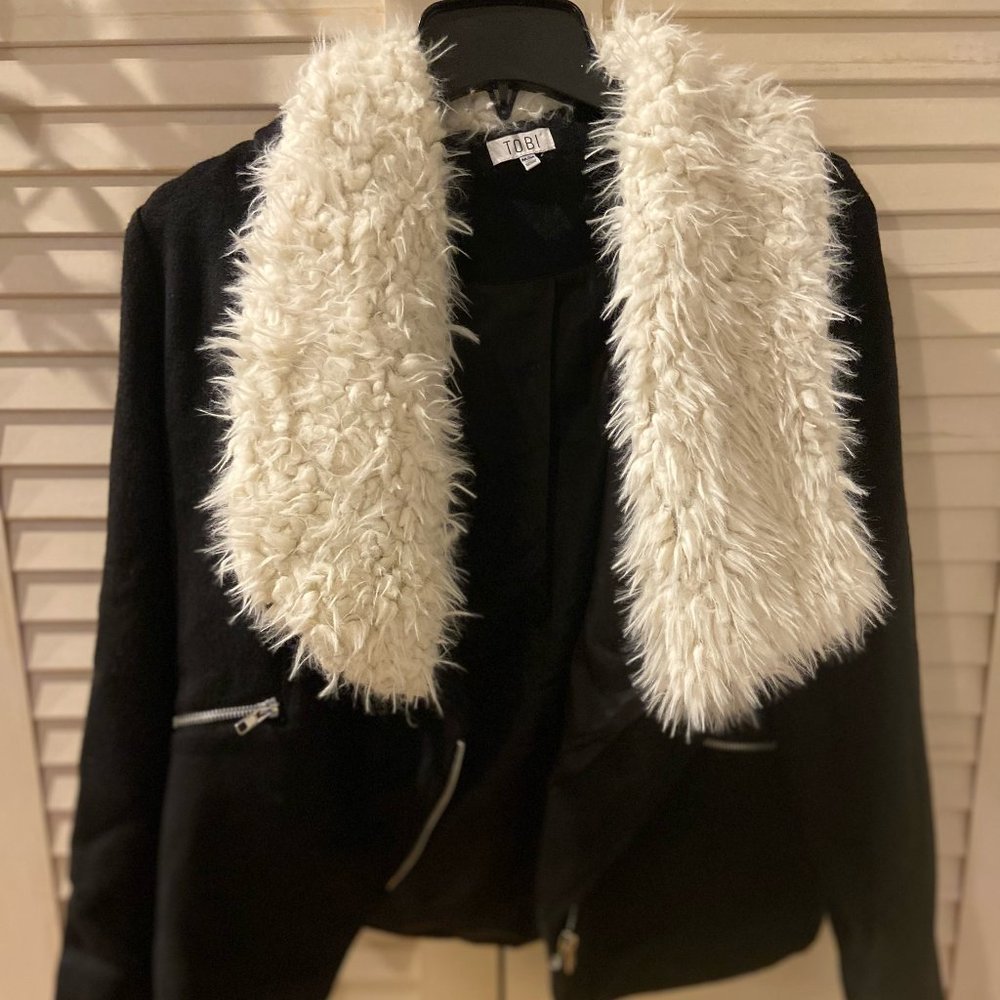 Tobi Faux Fur Jacket